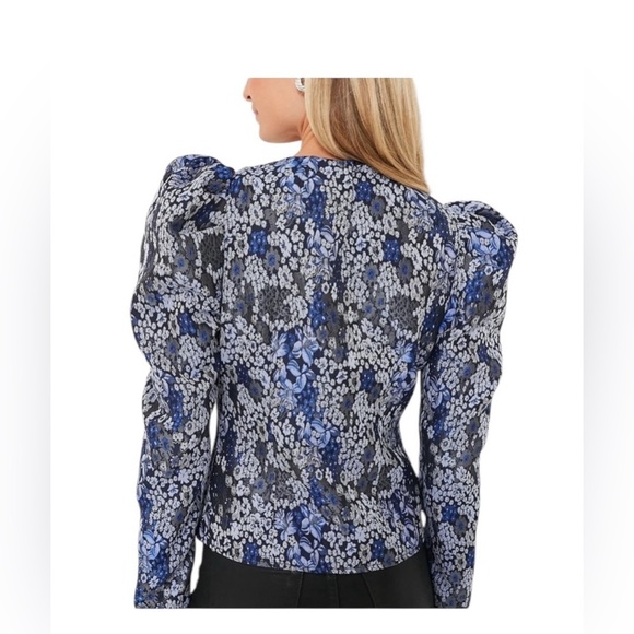 Hyacinth House Priscilla Puff Sleeve Top XS NWT Blue Jacquard Floral Blouse - Picture 2 of 11
